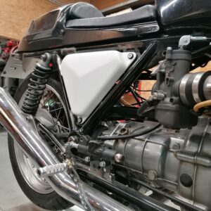 Moto Guzzi zijdeksel zijpaneel Tonti frame